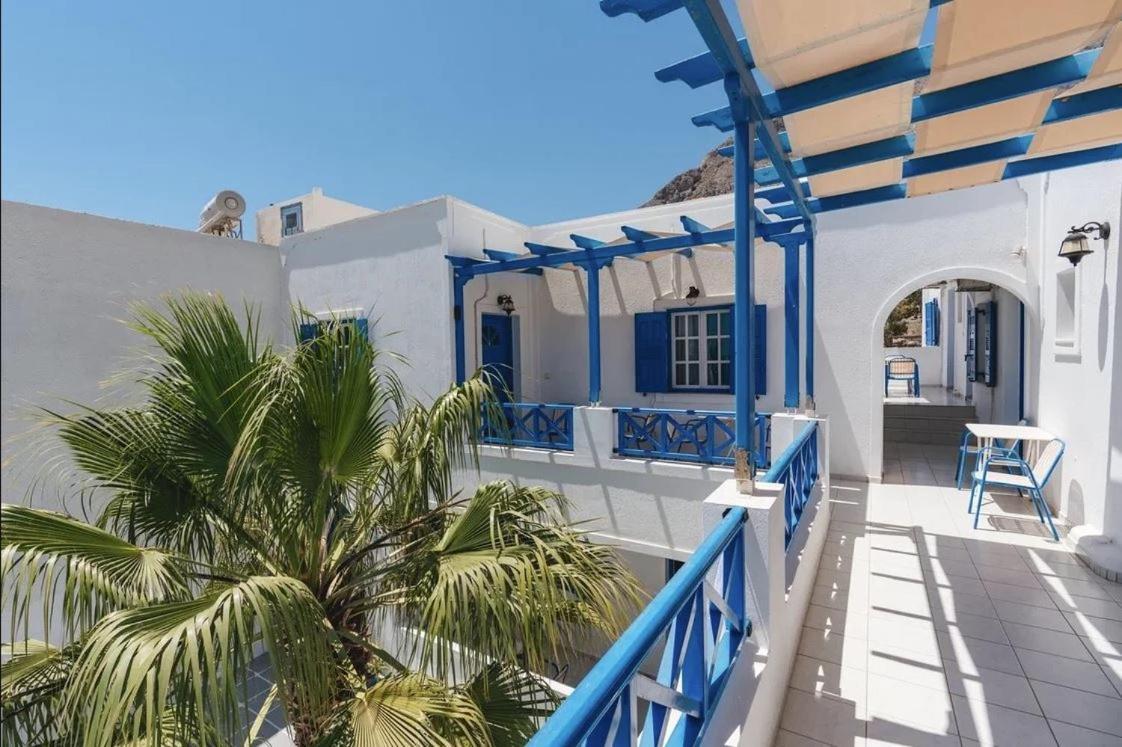 Spiridoula Villa - Santorini Seaside Retreats ペリッサ エクステリア 写真